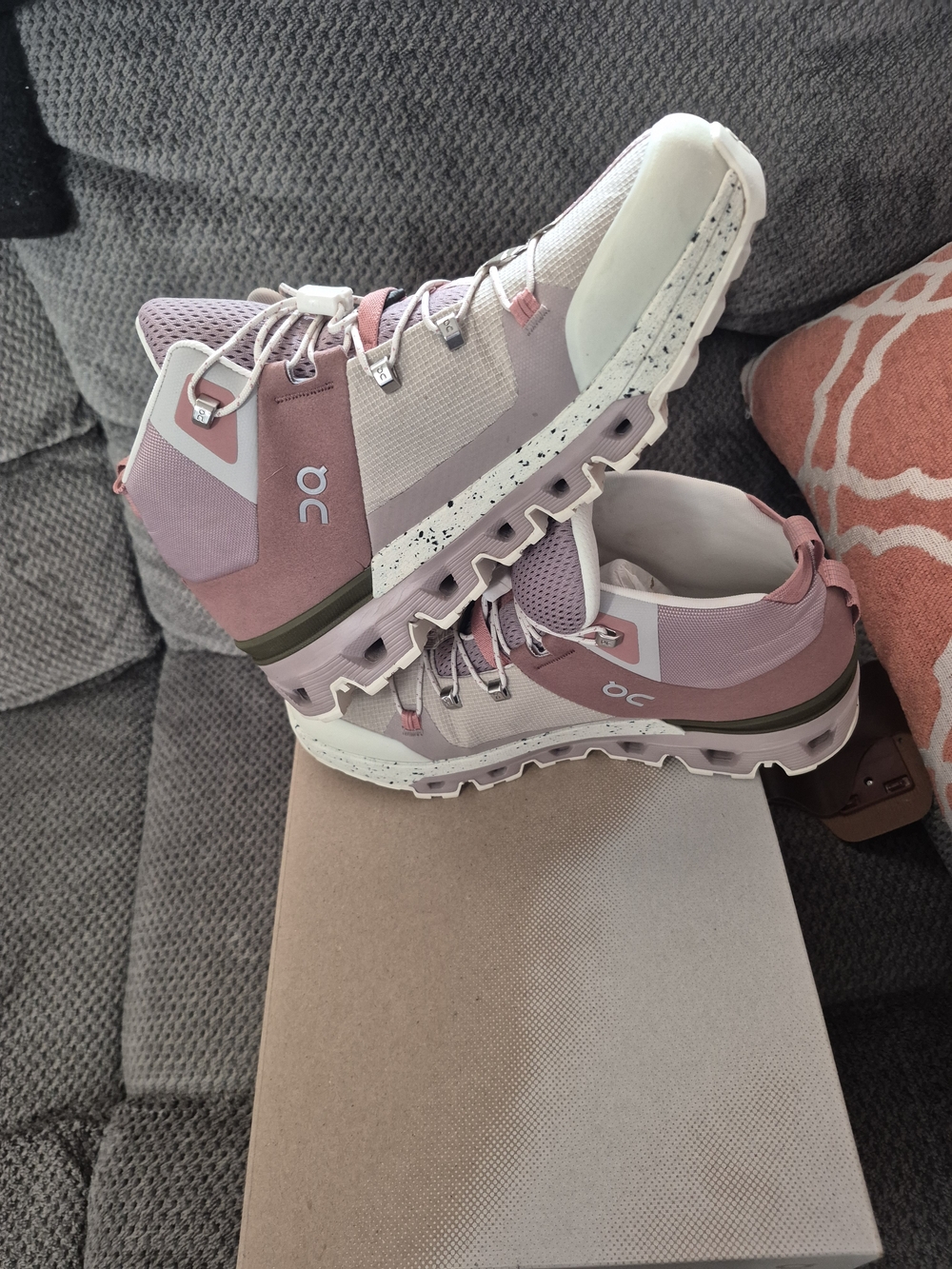 On Cloudtrax Women’s Mid Top Mesh Lace-Up Colorblock Sneaker Rose/Ivory 53-99054